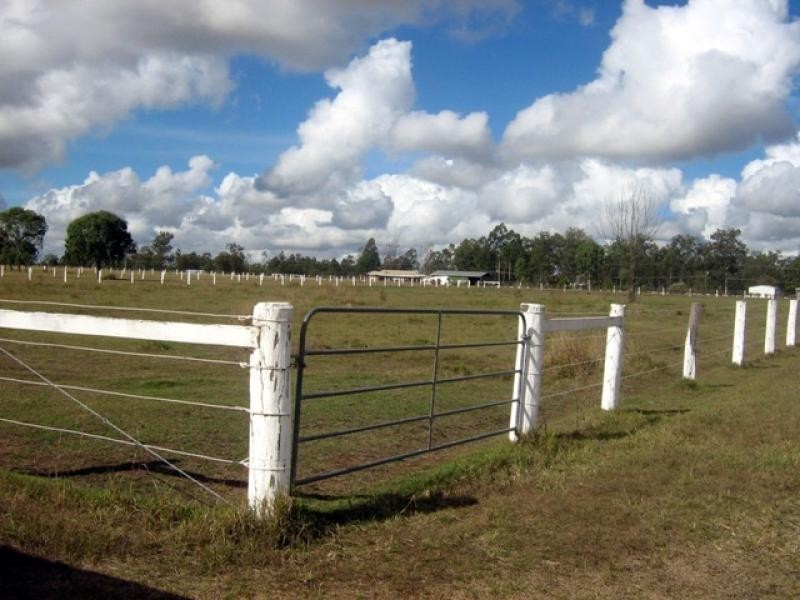 Lockyer Waters QLD 4311