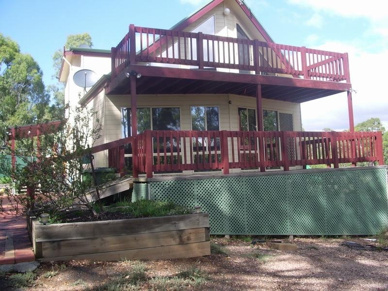 26-32 Lakeview Drv, Glenmaggie VIC 3858