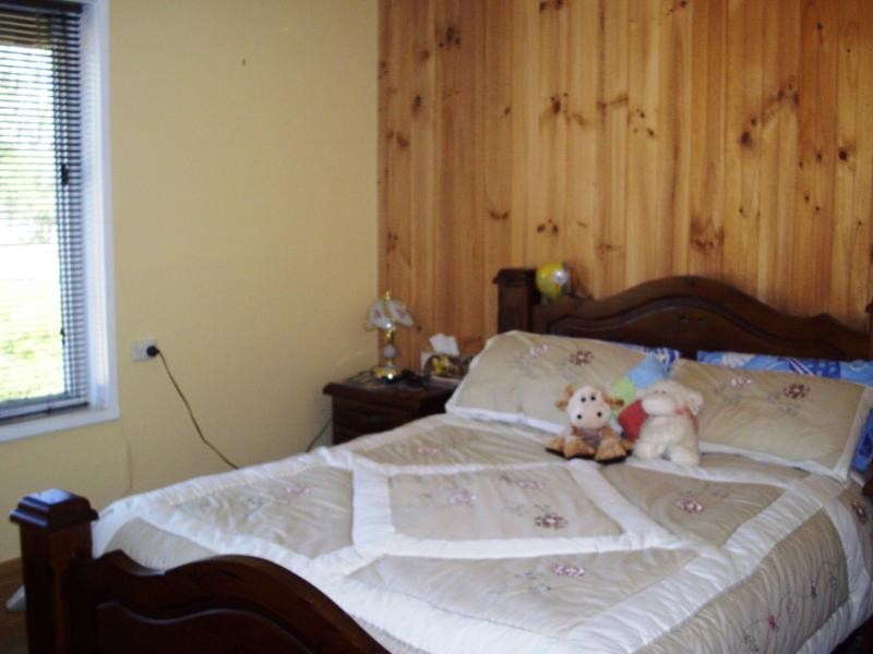 10 Inala Road, Glenmaggie VIC 3858