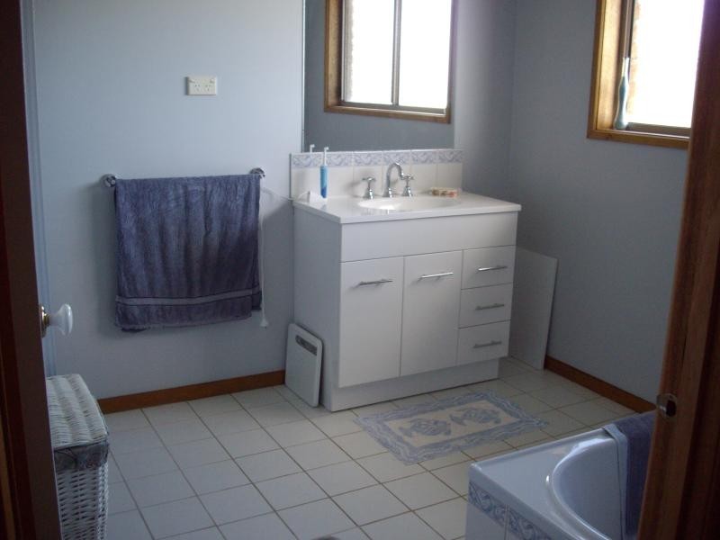 25 Three Chain Road, Maffra VIC 3860