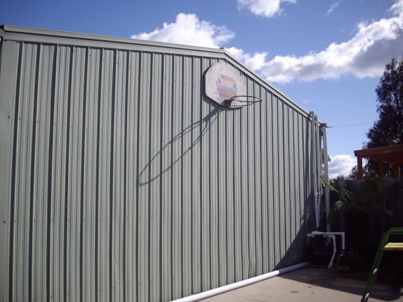 25 Three Chain Road, Maffra VIC 3860