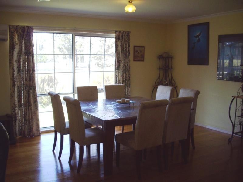 106 Alma Road, Glenmaggie VIC 3858