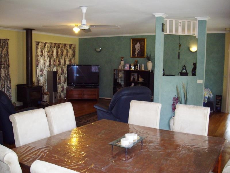 106 Alma Road, Glenmaggie VIC 3858