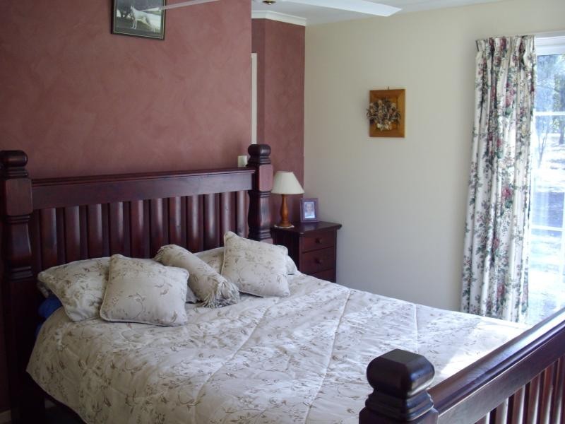 106 Alma Road, Glenmaggie VIC 3858