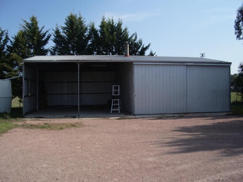 35 Stockdale Road, Stratford VIC 3862