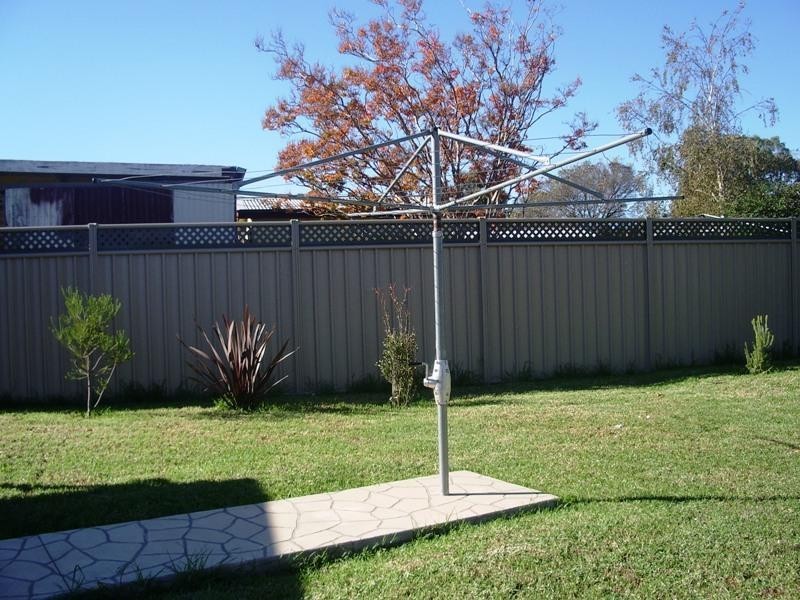 30 Bruce Street, Heyfield VIC 3858