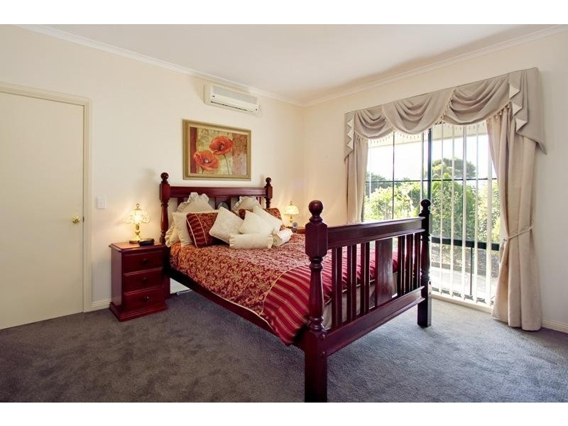 2056 Princes Highway, Rosedale VIC 3847