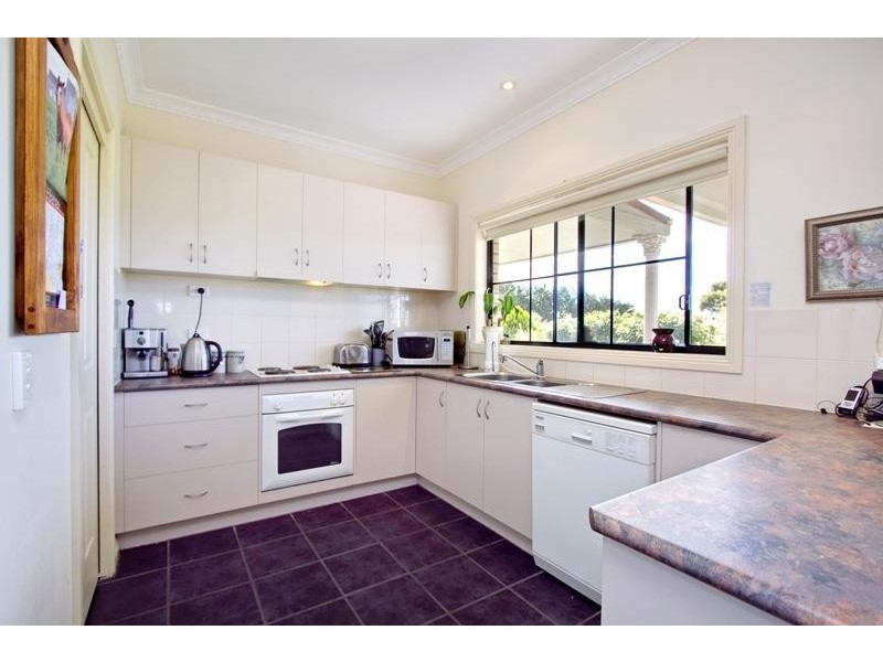 2056 Princes Highway, Rosedale VIC 3847