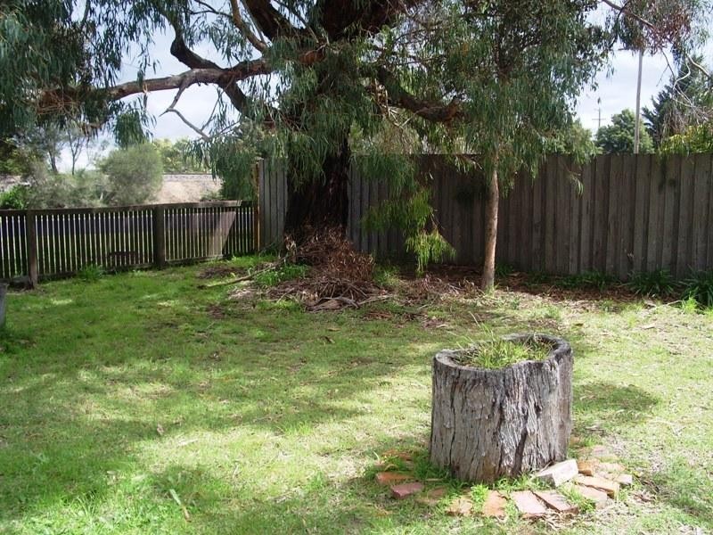 122 Thomson  Street, Sale VIC 3850