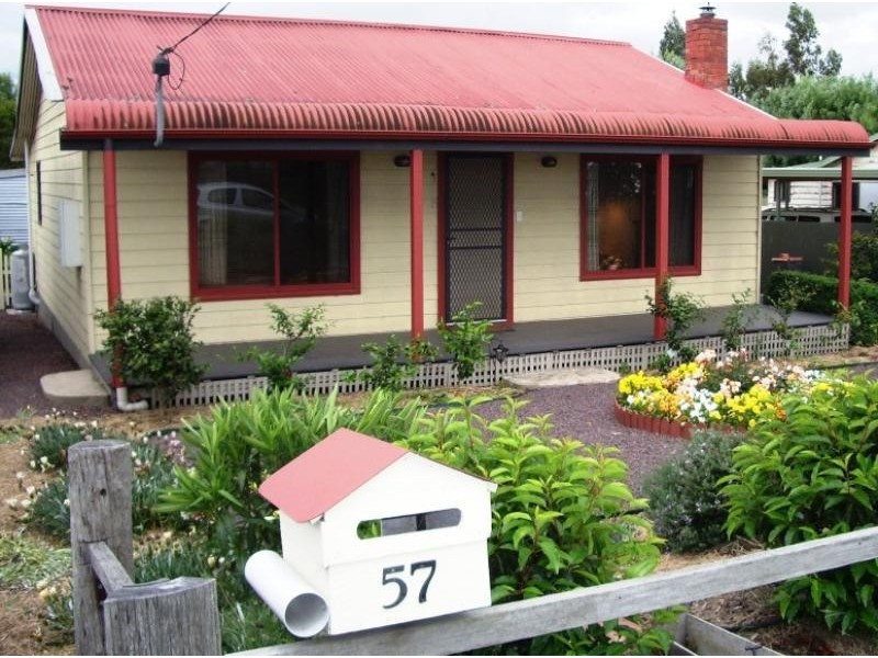 57 Maffra Road, Heyfield VIC 3858