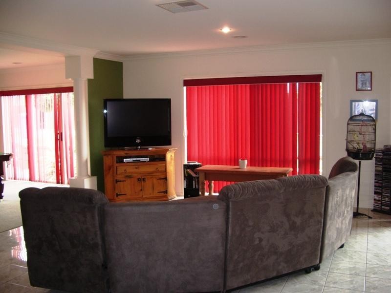 5 Maplewood Court, Maffra VIC 3860