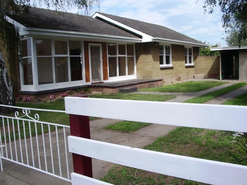 159 Reeve Street, Sale VIC 3850