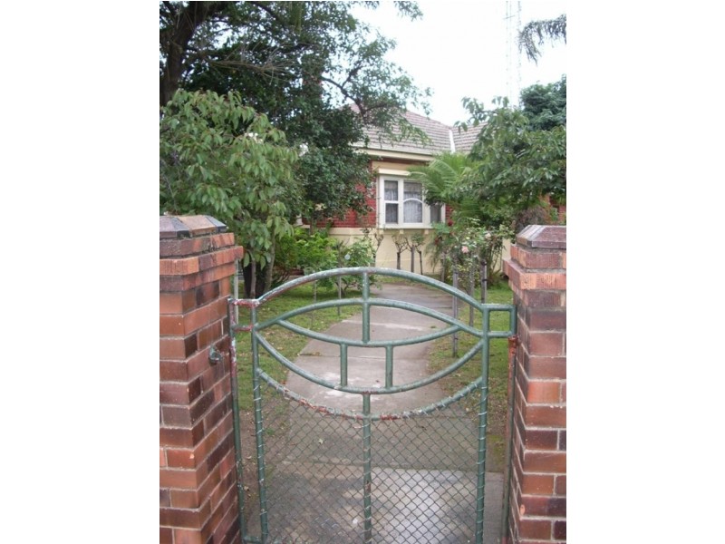 454 Raymond Street,, Sale VIC 3850