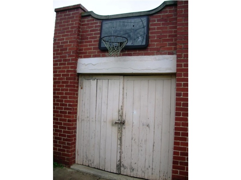 454 Raymond Street,, Sale VIC 3850