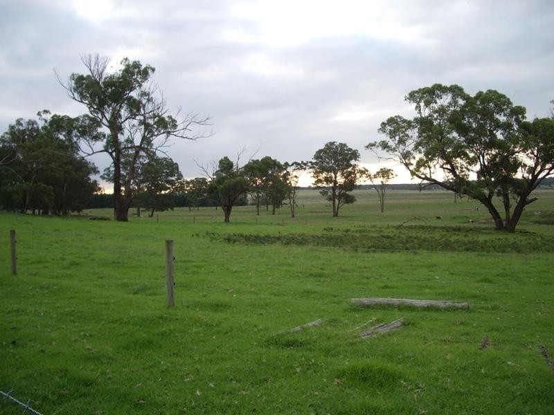 446 Seaspray Road, Longford VIC 3851