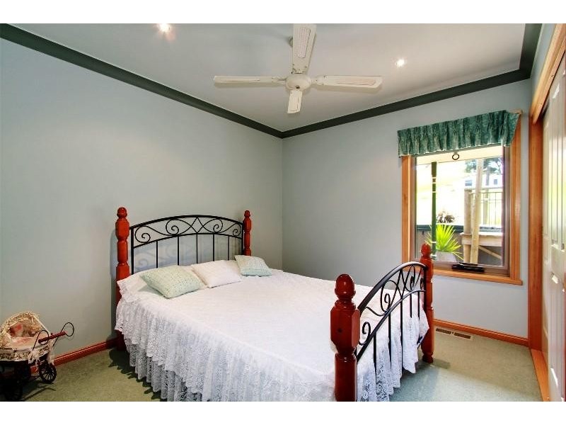 42 Racecourse Road, Heyfield VIC 3858