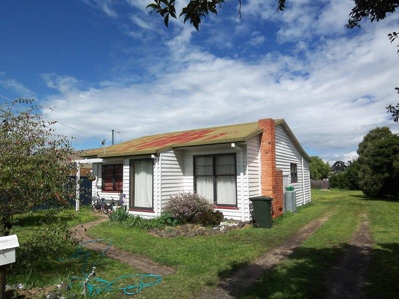 26 Mills Street, Heyfield VIC 3858