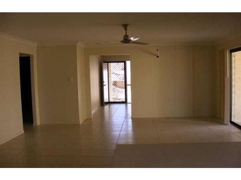 4 Serenity Street, Brassall QLD 4305