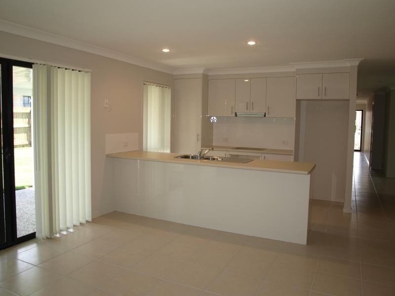 1 Sugars St, Bundamba QLD 4304