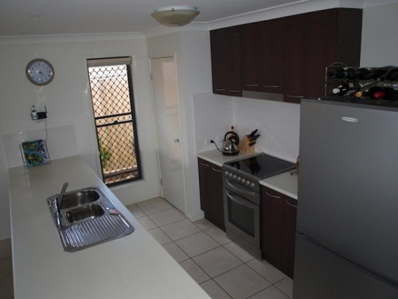 47 Cottonwood Crescent, Springfield Lakes QLD 4300