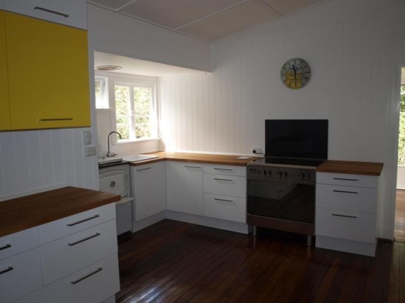 2 Kennedy St, Ipswich QLD 4305