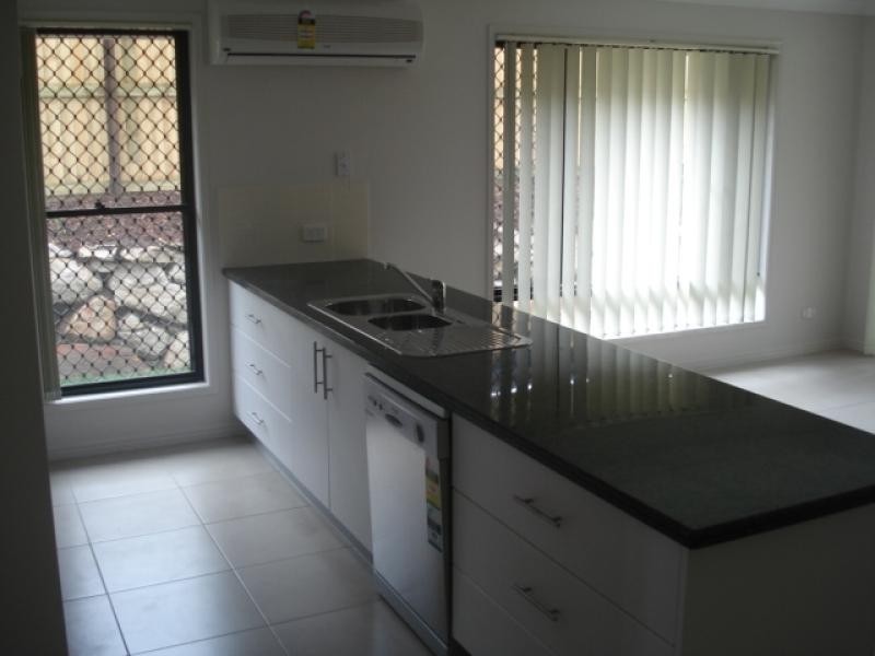 4 Campbell Court, Redbank Plains QLD 4301