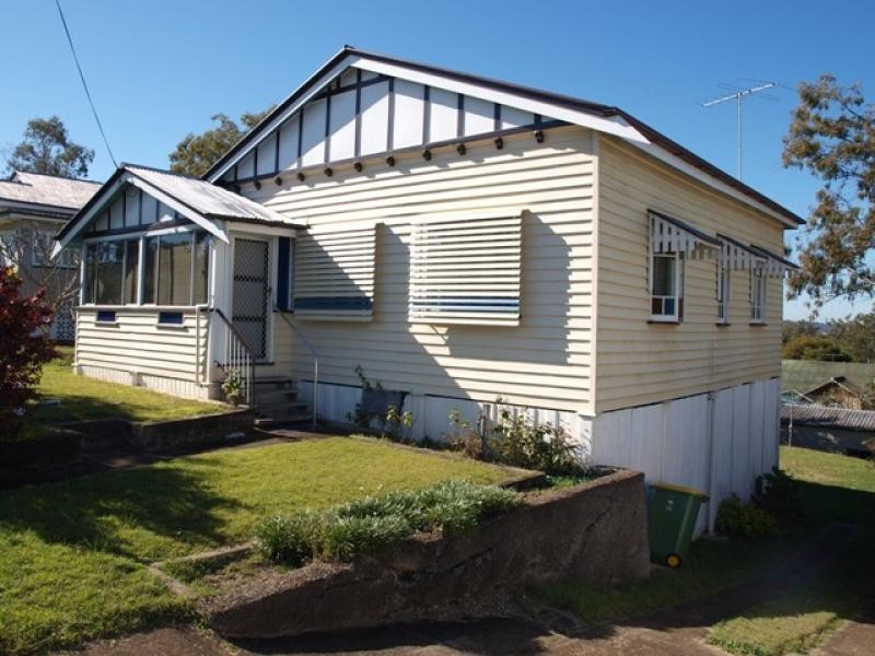35 Tantivy Road, Tivoli QLD 4305