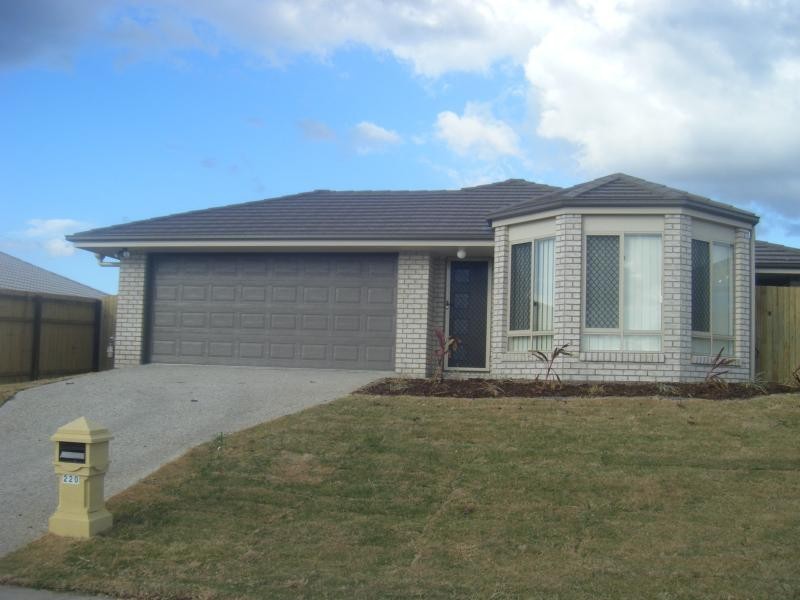 220 Henty Drive, Redbank Plains QLD 4301