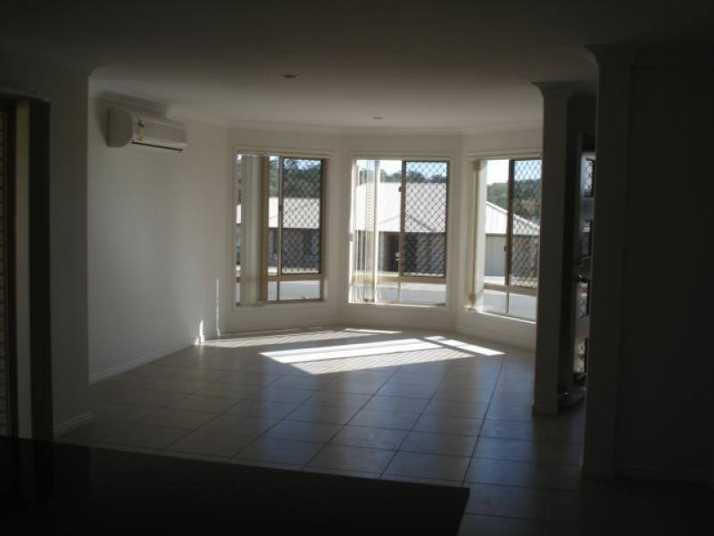 220 Henty Drive, Redbank Plains QLD 4301