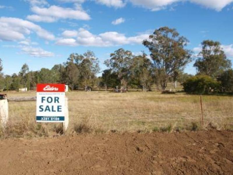 26 Elm Road, Walloon QLD 4306