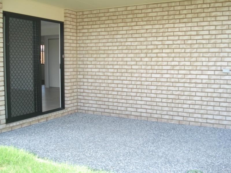 3 Jene Crt, Flinders View QLD 4305