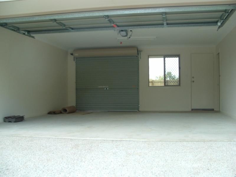 35 Polzin  St, Redbank Plains QLD 4301