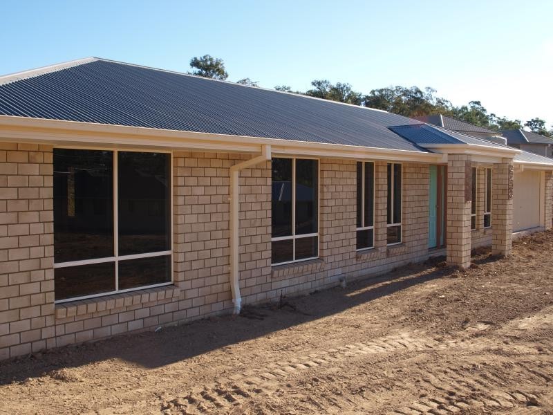 9 Eric Drive,, Blackstone QLD 4304
