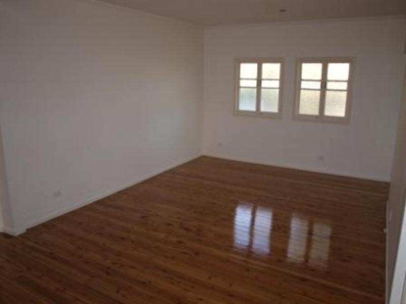 33 Ferrett Street, Sadliers Crossing QLD 4305