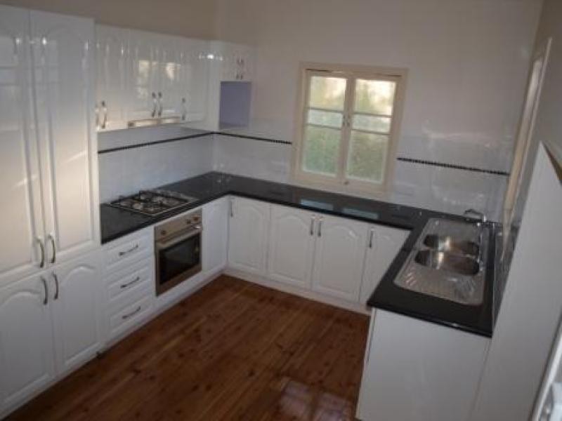 33 Ferrett Street, Sadliers Crossing QLD 4305