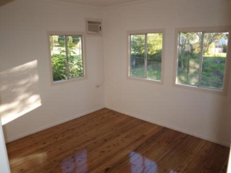 33 Ferrett Street, Sadliers Crossing QLD 4305