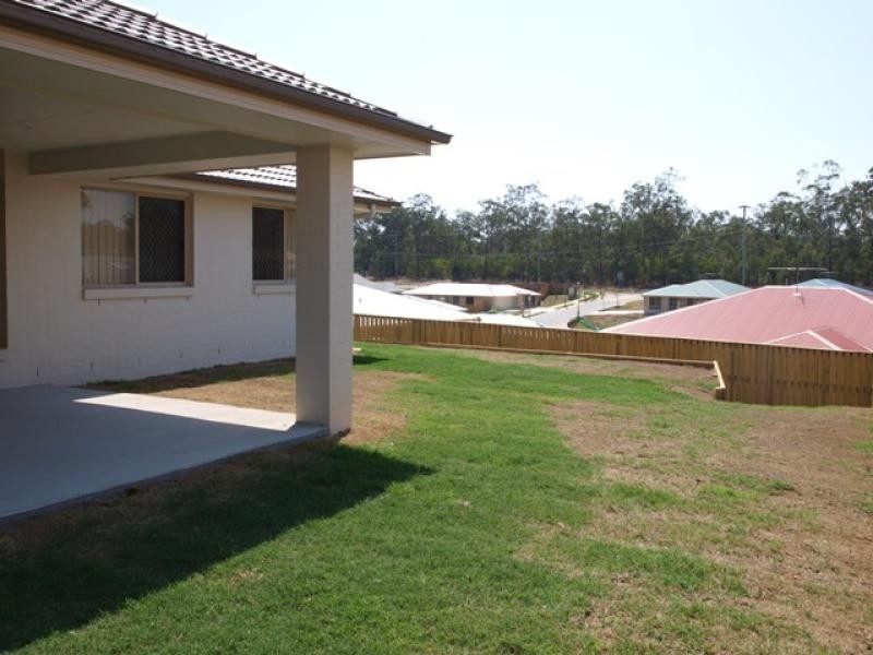 31 Eric Drive, Blackstone QLD 4304