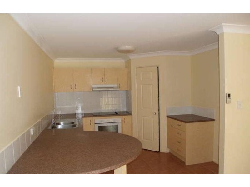 24 Kathleen Place, Yamanto QLD 4305