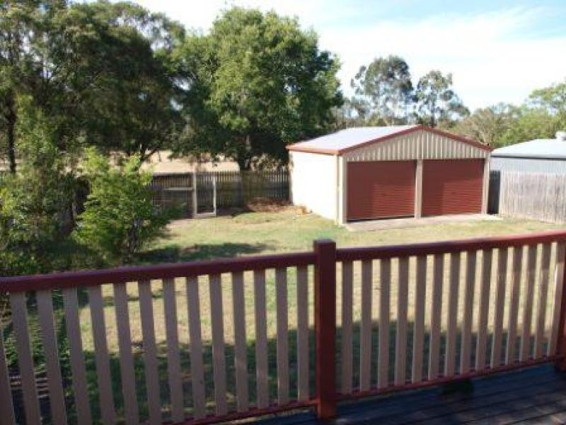 14 Casey Street, Leichhardt QLD 4305