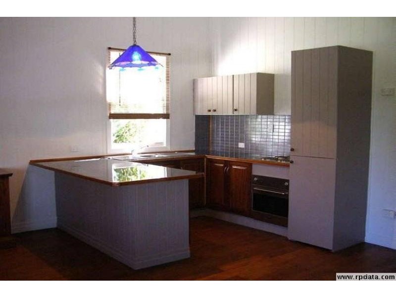 28 Park Street, Ipswich QLD 4305
