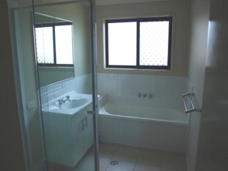19 Rule Drive, Bundamba QLD 4304