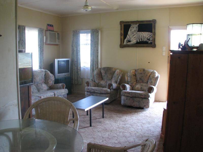 24 Charlotte ST., Basin Pocket QLD 4305