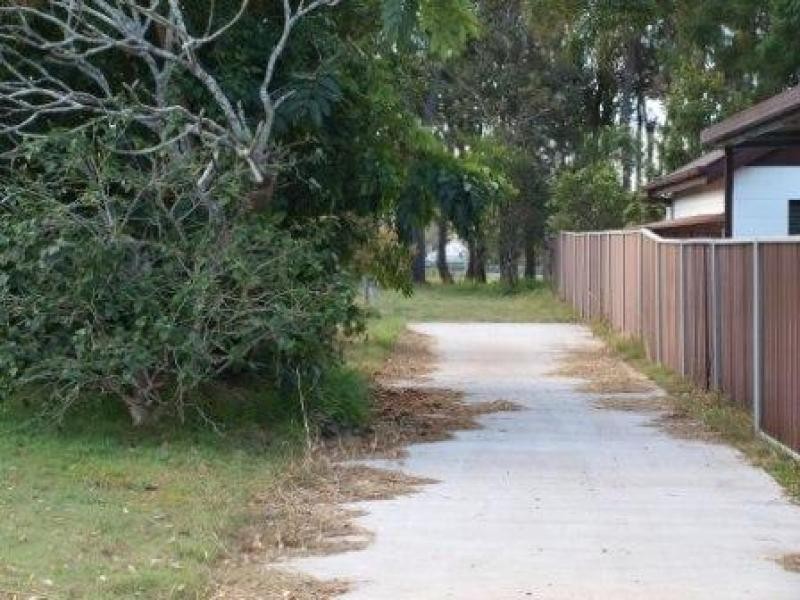 4 Richard Street, Dinmore QLD 4303