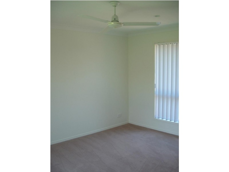 24 Sarah Drive, Yamanto QLD 4305