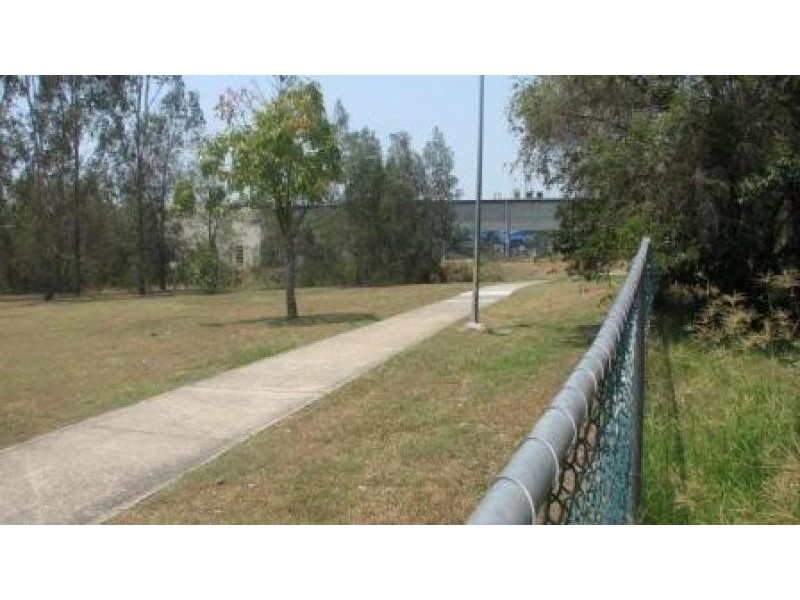 89 Camrose Cr, Underwood QLD 4119