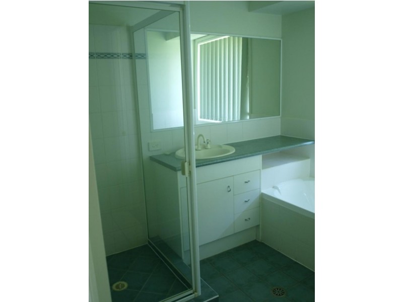 1 Kathleen Place, Yamanto QLD 4305