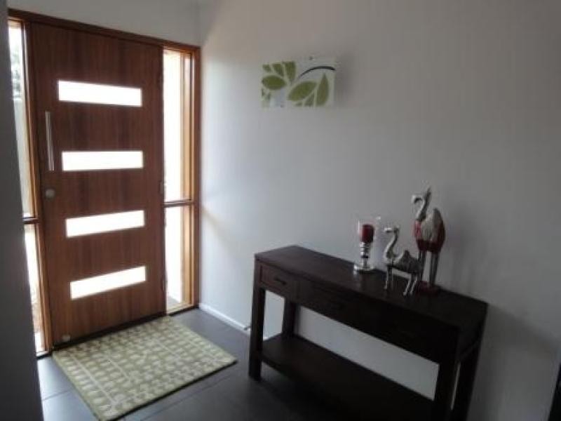 7 Salandra street, Mansfield QLD 4122