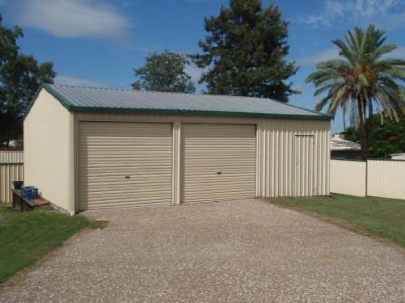 6 Law St, Bundamba QLD 4304
