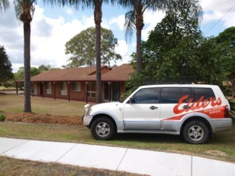 2 Sellars St, Karana Downs QLD 4306