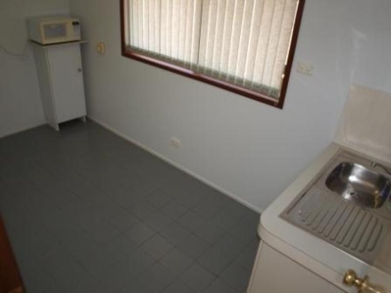 2 Sellars St, Karana Downs QLD 4306